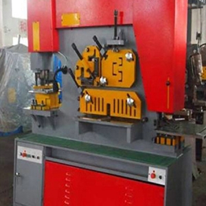 多功能聯合沖剪機