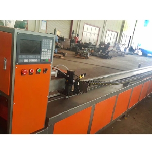 數(shù)控小導(dǎo)管沖孔機(jī)